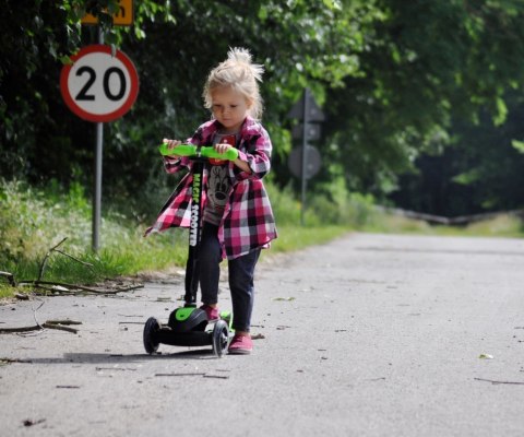 HULAJNOGA TRÓJKOŁOWA BALANSOWA SKŁADANA NA PREZENT HULAJNOGA TRÓJKOŁOWA BALANSOWA SKŁADANA NA PREZENT